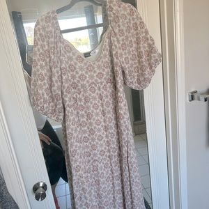 Adorable and flattering Piper nana scoot maxi